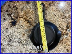 VTG Griswold No. 2 Cast Iron Skillet Erie PA 703 Large Logo Read