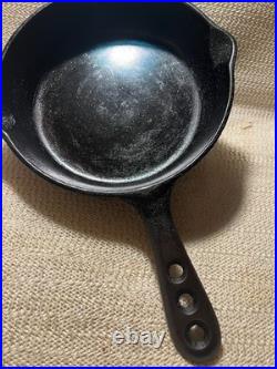 Very Rare #4 Griswold Cast Iron Bbq Skillet 669-a- 3-holed Handle See Details Very Rare #4 Griswold Cast Iron Bbq Skillet 669-a- 3-holed Handle See Details