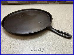 Vintage #10 Favorite Piqua Ware Cast Iron Round Smiley Skillet Griddle Restored