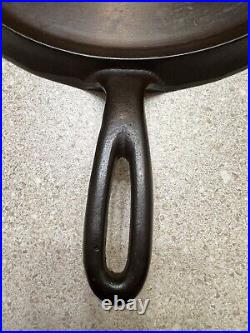 Vintage #10 Favorite Piqua Ware Cast Iron Round Smiley Skillet Griddle Restored