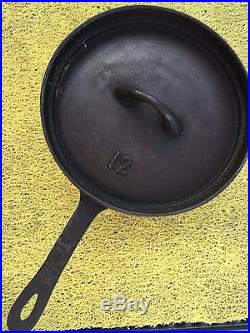 https://cast-iron-cookware.net/image/Vintage-12-Cast-Iron-Spider-Skillet-Dutch-Oven-3-Legged-01-zo.jpg