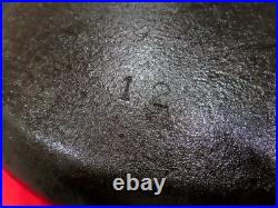 Vintage #12 Unmarked Cast Iron Dutch Oven Camping Fish Fryer WithO Lid L8.15