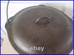 Vintage 13.5 Unmarked #12 DO MADE IN USA D 12 Cast Iron Dutch Oven Pot