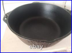 Vintage 13.5 Unmarked #12 DO MADE IN USA D 12 Cast Iron Dutch Oven Pot Vintage 13.5 Unmarked #12 DO MADE IN USA D 12 Cast Iron Dutch Oven Pot