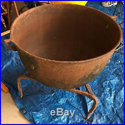 Vintage Antique Large Cast Iron Cauldron Garden Planter Pot Kettle Stand Art