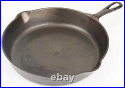 Vintage Arc Lodge Single-Notch Raised No 8 Cast Iron Skillet Restored Cond