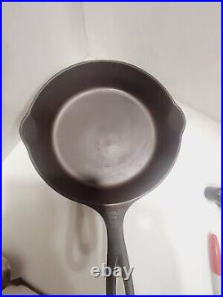 Vintage Cast Iron Griswold #6 Large Logo Pan 699 REALLY NICE Smooth Light