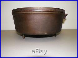 Vintage Cast Iron Short Legged Dutch Oven #12 With LID & Handle Heavy 12 1/2