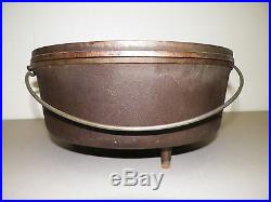 Vintage Cast Iron Short Legged Dutch Oven #12 With LID & Handle Heavy 12 1/2