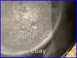 Vintage ERIE ARC #8 Cast Iron Skillet 704 L Heat Ring Read