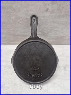 Vintage FAVORITE PIQUA Cast Iron Toy Skillet Block Logo Smooth Bottom Restored