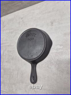 Vintage FAVORITE PIQUA Cast Iron Toy Skillet Block Logo Smooth Bottom Restored