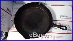 Vintage Favorite Piqua Ware 12A cast iron skillet frying pan 12 A fry