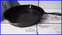 Vintage Favorite Piqua Ware 12A cast iron skillet frying pan 12 A fry