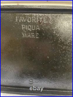 Vintage Favorite Piqua Ware #9 Cast Iron Long Griddle Block Logo