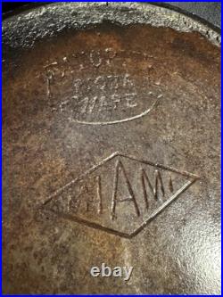 Vintage Favorite Piqua Ware / Miami Dual Logo #7 Cast Iron Skillet