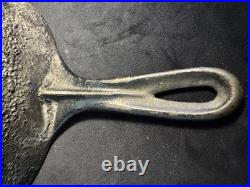 Vintage Favorite Piqua Ware / Miami Dual Logo #7 Cast Iron Skillet
