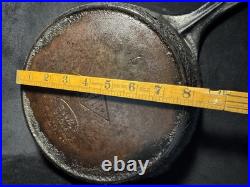 Vintage Favorite Piqua Ware / Miami Dual Logo #7 Cast Iron Skillet