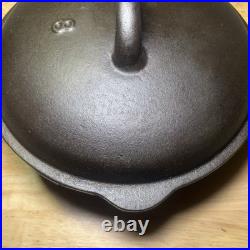 Vintage Fully Restored Unknown Maker Cast Iron Chicken Fryer Raised 8 Sits Flat