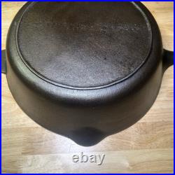 Vintage Fully Restored Unknown Maker Cast Iron Chicken Fryer Raised 8 Sits Flat