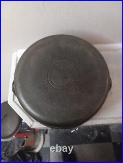 Vintage GRISWOLD #9 Cast Iron TITE-TOP Lid Dutch Oven #1279 Erie with Button Logo