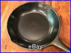 Vintage GRISWOLD Cast Iron 9 inch CHEF SKILLET Frying Pan # 43