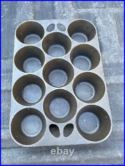 Vintage GRISWOLD Cast Iron NO 10 Popover Muffin Pan 949 B Erie PA USA 11 Cup