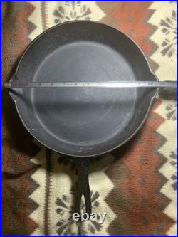 Vintage GRISWOLD Cast Iron SKILLET Frying Pan # 10 LARGE BLOCK LOGO Fast Ship