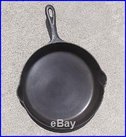 Vintage GRISWOLD Cast Iron SKILLET Frying Pan # 10 LARGE LOGO