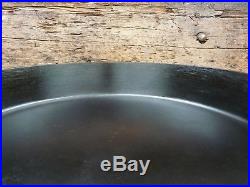 Vintage GRISWOLD Cast Iron SKILLET Frying Pan # 14 LARGE BLOCK LOGO Ironspoon