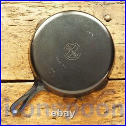 Vintage GRISWOLD Cast Iron SKILLET Frying Pan # 8 SMALL BLOCK LOGO Ironspoon