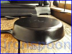 Vintage GRISWOLD Cast Iron SKILLET Frying Pan # 8 SMALL BLOCK LOGO Ironspoon