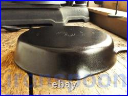 Vintage GRISWOLD Cast Iron SKILLET Frying Pan # 8 SMALL BLOCK LOGO Ironspoon