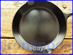 Vintage GRISWOLD Cast Iron SKILLET Frying Pan # 8 SMALL BLOCK LOGO Ironspoon