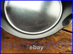 Vintage GRISWOLD Cast Iron SKILLET Frying Pan # 8 SMALL BLOCK LOGO Ironspoon