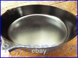 Vintage GRISWOLD Cast Iron SKILLET Frying Pan # 8 SMALL BLOCK LOGO Ironspoon