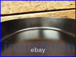 Vintage GRISWOLD Cast Iron SKILLET Frying Pan # 8 SMALL BLOCK LOGO Ironspoon
