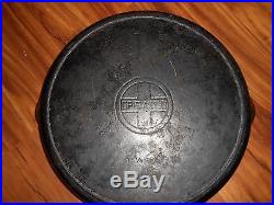 Vintage Griswold # 14 Cast Iron 15 1/4 Inch Skillet NEEDS CLEANED lvut