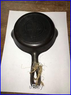 Vintage Griswold #2 Cast Iron Skillet With Heat Ring & Slant Logo 703