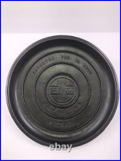 Vintage Griswold Cast Iron Cookware No. 9 Dutch Oven Tite-top LID (lid Only) Nice