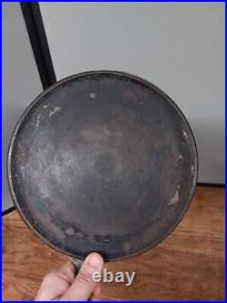 Vintage Griswold Cast Iron No. 8 Griddle 738a