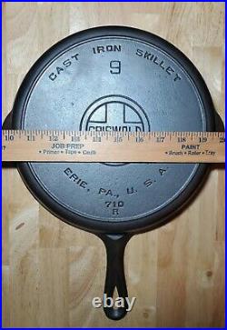 Vintage Griswold Cast Iron Skillet #9 Large Block Logo 710 R with Heat Ring