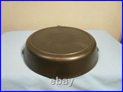 Vintage Griswold ERIE 710D Cast iron Skillet/Pan (RARE) HTF