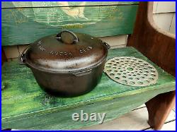 Vintage Griswold No. 10 Tite-Top Dutch Oven with TrivetALL COMPLETE