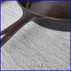 Vintage Griswold No. 12 Cast Iron Skillet 719 D heat ring Erie PA small logo