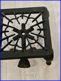 Vintage Griswold No. 402 Cast Iron Dual Burner Camp Stove excellent. Free ship