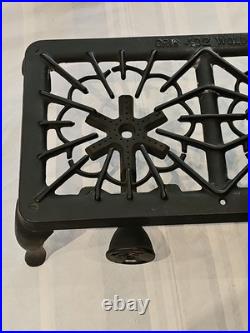 Vintage Griswold No. 402 Cast Iron Dual Burner Camp Stove excellent. Free ship