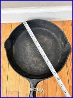 Vintage Griswold No 9 (710H) Cast Iron Skillet Sits Flat Unrestored 11