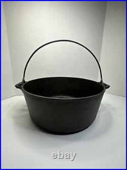 Vintage Griswold No. 9 Cast Iron Tite-Top Dutch Oven 834J With Lid 834 J