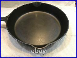 Vintage Griswold Small Logo Cast Iron Skillet # 10 716 B Restored